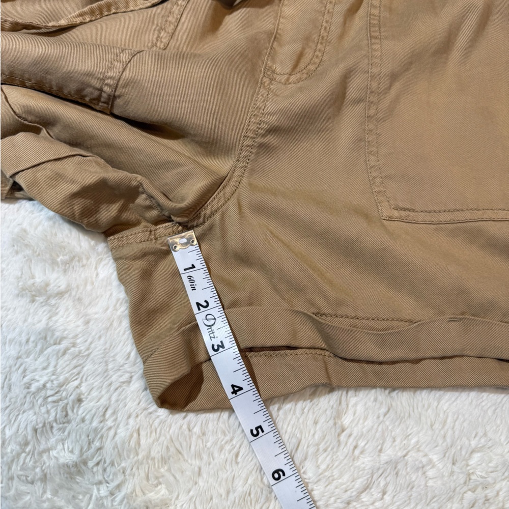 GAP size medium dark khaki women’s pull on shorts - Picture 7 of 8